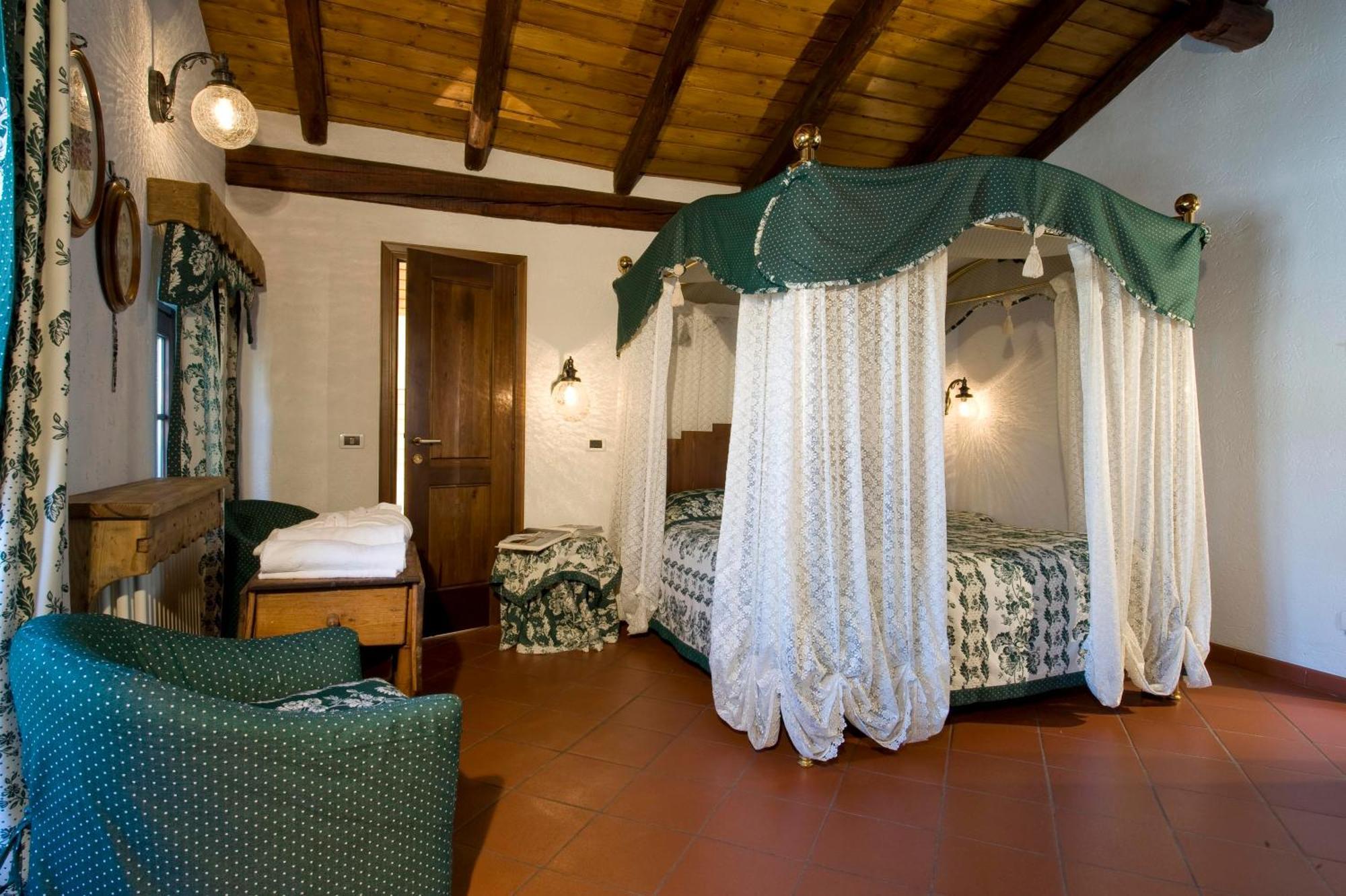 Hotel Milleluci Aosta Pokoj fotografie